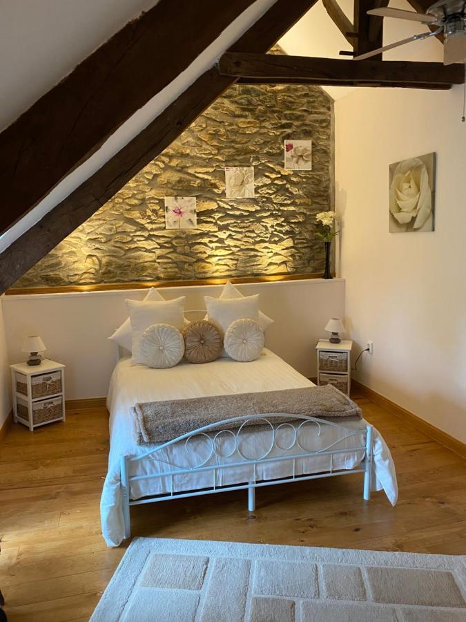 La Vieille Boulangerie Bed & Breakfast Langourla Bagian luar foto